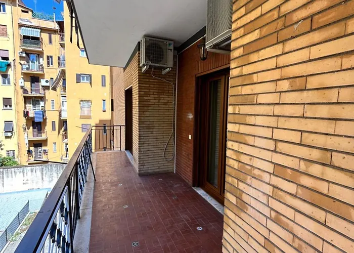 Luca's House - Your Perfect Hideaway Apartment Rom